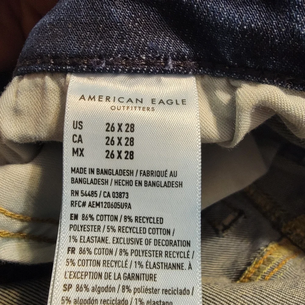 American Eagle Outfitters Dark Blue Denim Jeans - Picture 5 of 7